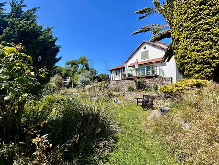 achat maison 6 pièces 165m²