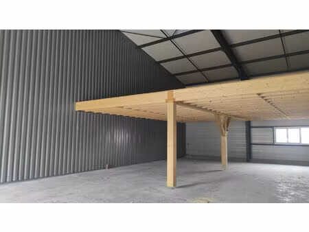 local d'activité a louer - 275m² zone artisanale