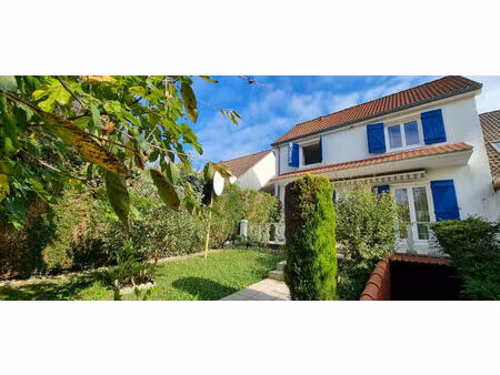 vente maison 5 pièces 88m2 lons 64140 - 251500 € - surface privée