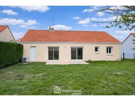 vente maison 4 pièces 105 m² toutlemonde (49360)