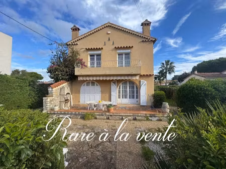 vente maison 5 pièces 121 m² à six-fours-les-plages (83140)  690 000 €