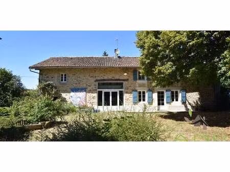 maison avec jardin et terrasse mazerolles (16)