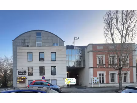 vente appartement 4 pièces 165 m² à chatellerault (86100)  173 300 €