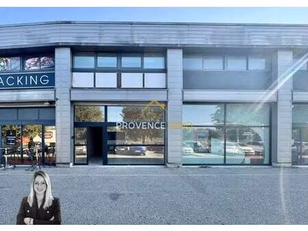 local commercial à louer