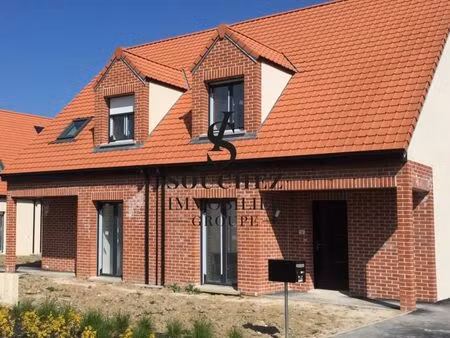 maison 6 pièces 93 m²