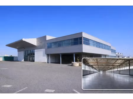 ensemble immobilier de 6324 m² en 1ère ligne de la route d'espagne