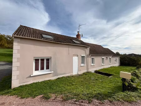 charrin. longère familiale avec grand terrain !