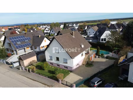 maison 4 pièces 105.5 m2 / 8.70 ares / piscine / garage