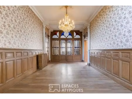 immeuble art déco à rénover avec jardin et garage