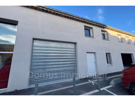 vente commerce 180 m² vedène (84270)
