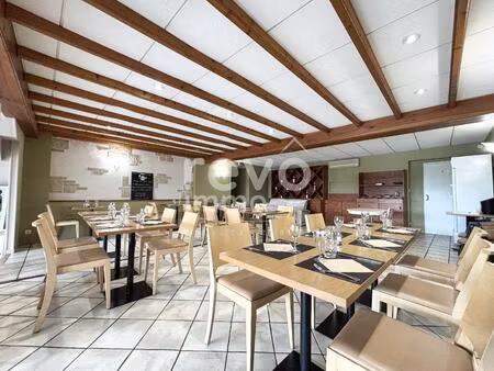 ensemble immobilier 500m2 - restaurant - bar - 2 appartements