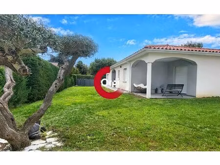 maison anjou 140 m² t-5 à vendre  390 000 €