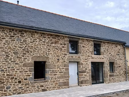 a louer - maison de 5 pièces à ménéac (56490)