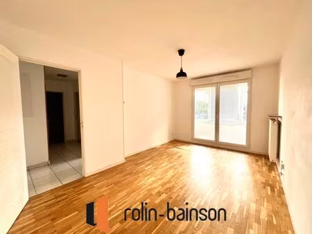 joli t2 idealement situe