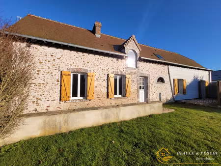 longere avec piscine