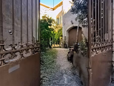 à vendre maison de village 154 m2 avec jardin et garage