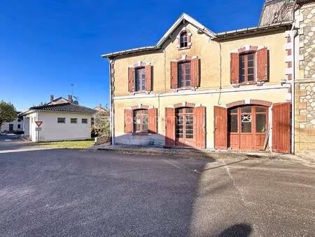 maison ancienne de 145 m² à lencouacq