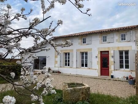 grande maison 6 pièces 272m2 calme jardins entièrement refaite