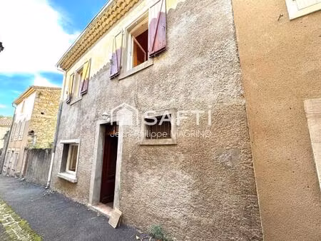 charmante maison de caractère avec grande remise – année 1948