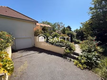 maison de plain-pied de 110 m² avec sous sols
