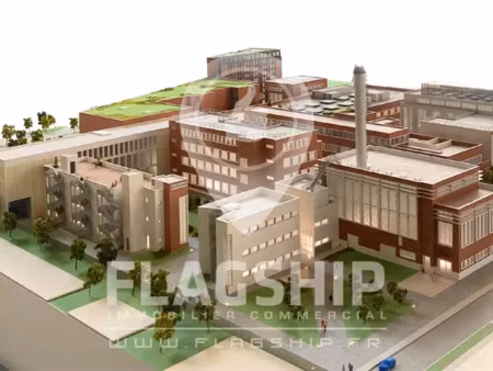 espace de stockage 2000m² - romainville - situe dans le plus grand quartier culturel d'eur