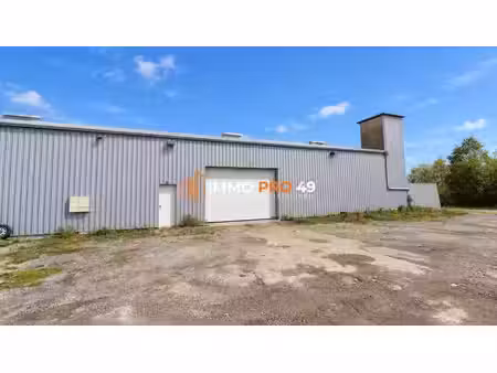 location locaux professionnels 0 pièces 250 m² à bécon-les-granits (49370)  750 €