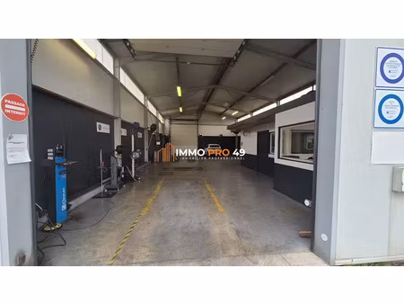 location locaux professionnels 200 m² à bécon-les-granits (49370)  900 €