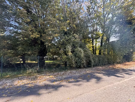 terrain à bâtir - 2 048m2