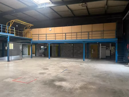 location locaux professionnels 0 pièces 1900 m² à serre-les-sapins (25770)  12 000 €
