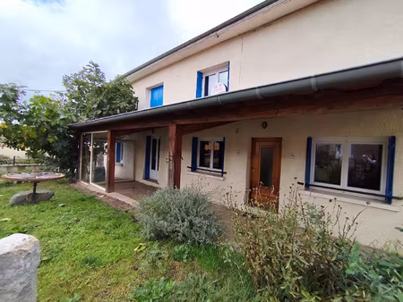 maison de village avec dépendances saint-martin-lestra