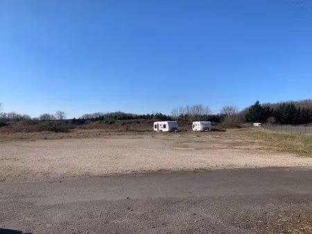 garat  terrain  environ 5.9ha