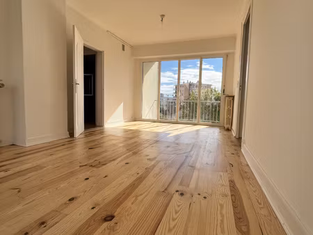 toulouse  avenue jean chaubet  à louer t4 de 78 m2