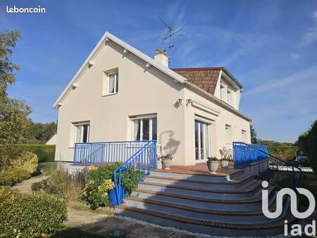 maison 7 pièces 161 m²