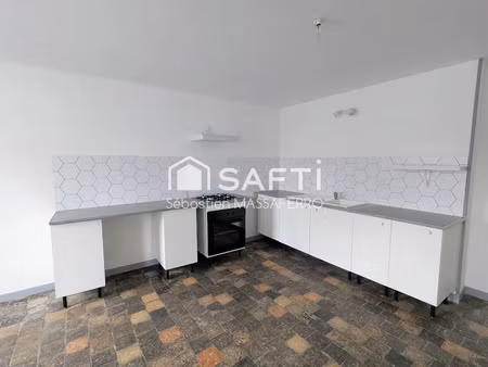 location appartement 2 pièces 39 m² à neuvy-deux-clochers (18250)  420 €