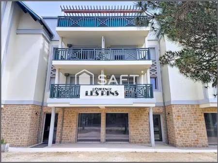 a environ 400 mètres de la plage