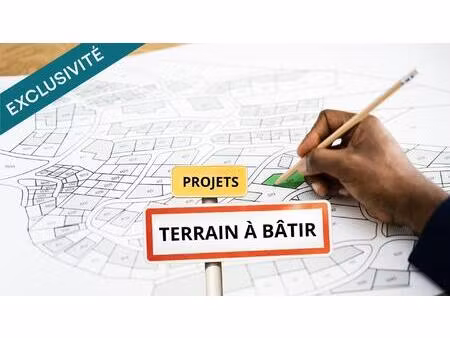terrain à bâtir à 500 m de l'échangeur. toulon 03