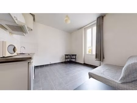 joli studio de 19m² - rue du 24 février 1848 - villeurbanne