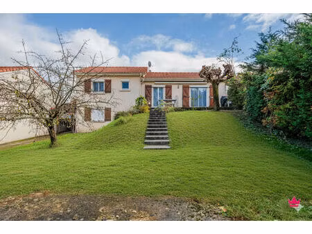 maison jons 4 pièces 90 m2