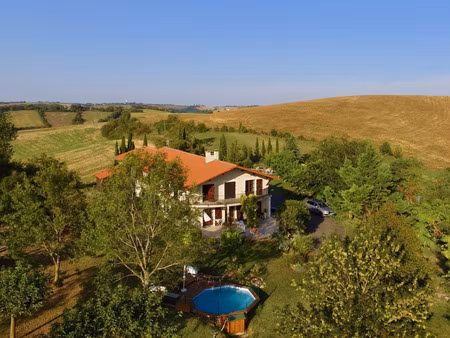 maison de caractère de standing à rieux-volvestre