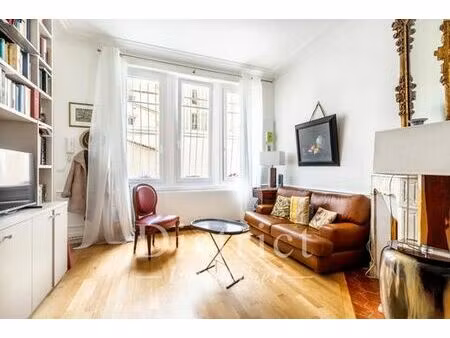 appartement de luxe de 1 chambres en vente à champs-elysées  madeleine  triangle d’or  fra