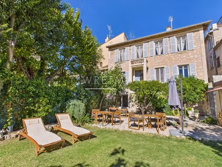 vente maison 9 pièces 203 m² vence (06140)