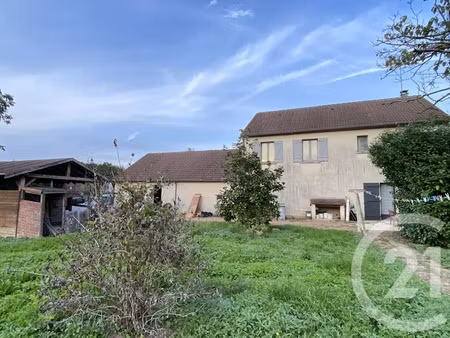 vente maison 7 pièces 94 m² à la guerche-sur-l'aubois (18150)  131 000 €