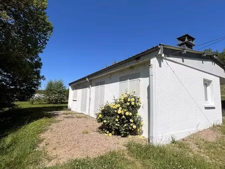 vente immeuble 3 pièces 519 m2 à dommartin