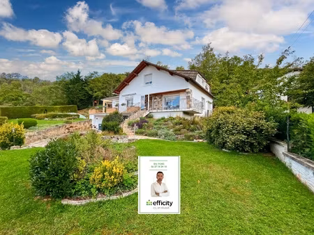 maison 9 pièces - 206 m²