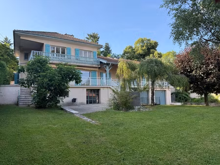 maison d'exception à villieu-loyes-mollon