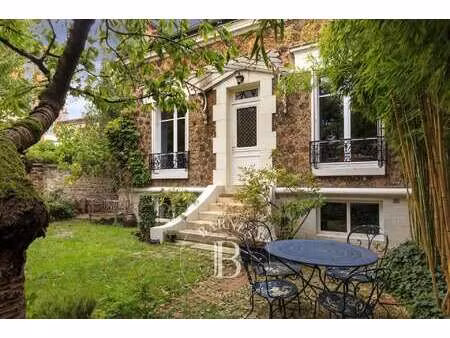 maison de luxe à vendre à vincennes : 2 040 000 € | 230m²