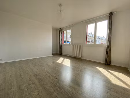 centre ville ~ studio~ 29 m2