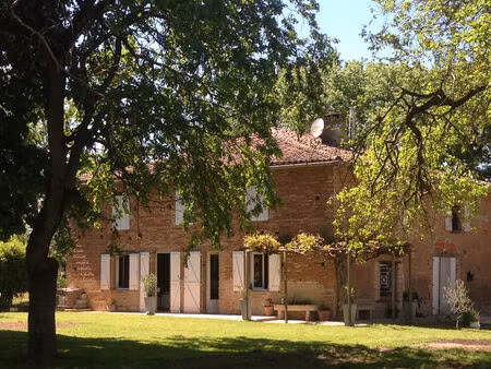 annonce vente maison 7 pièces de 228m2 à realville (82440) - paruvendu.fr ref 992783211521