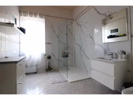 vente maison 9 pièces 205 m² à uckange (57270)  285 000 €