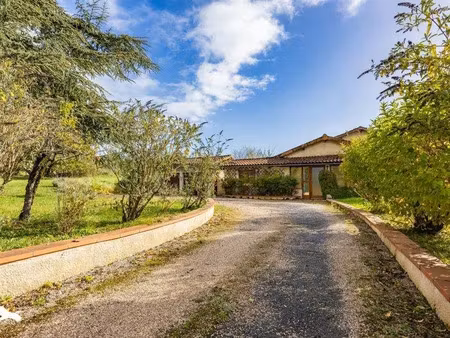 vente maison 5 pièces 179 m² à les cabannes (81170)  265 000 €